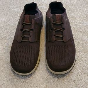 OluKai Makia Ulana Kai